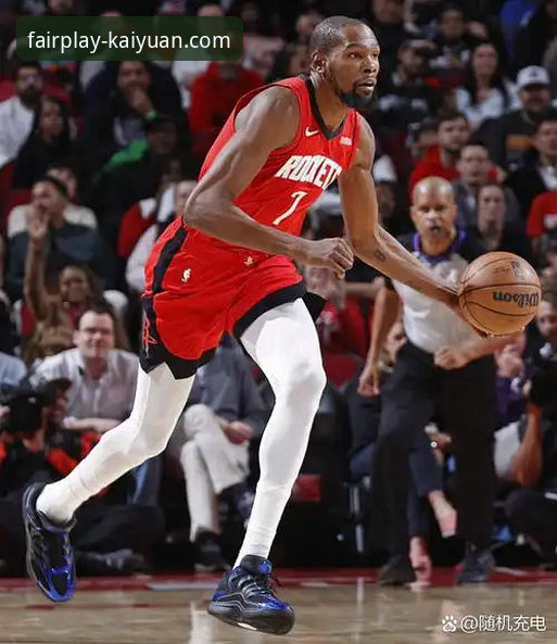 火箭主场大胜尼克斯，NBA常规赛最新动态引发关注